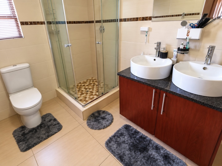 3 Bedroom Property for Sale in Shellyvale Free State